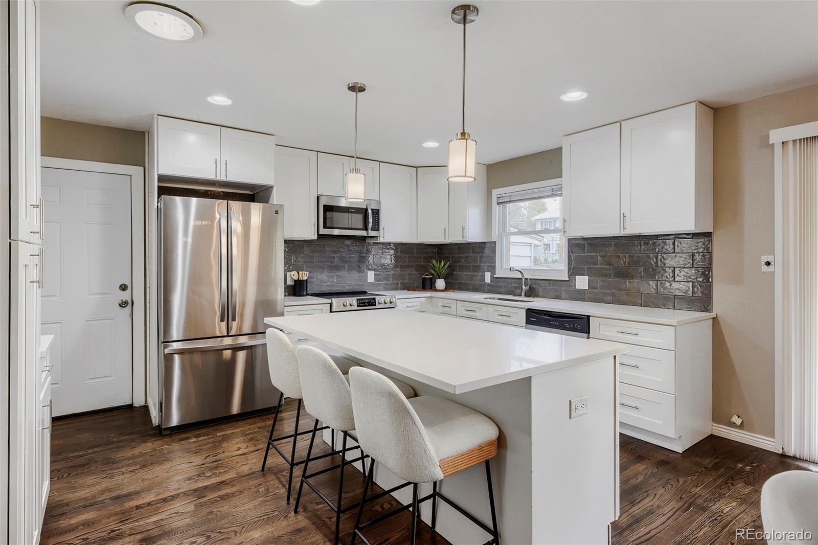 910 E Briarwood Circle Centennial CO 80122