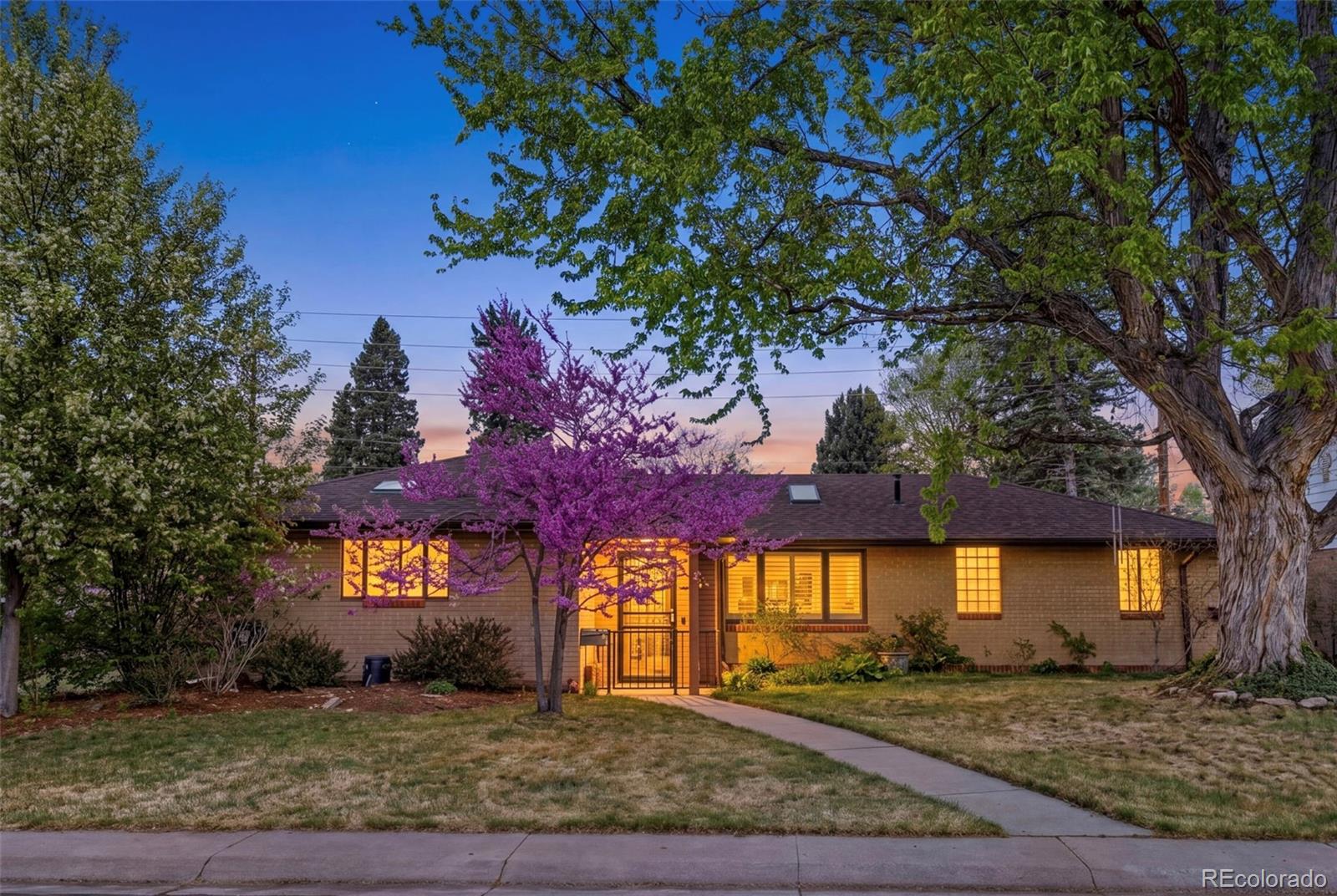 221 Magnolia Street Denver CO 80220