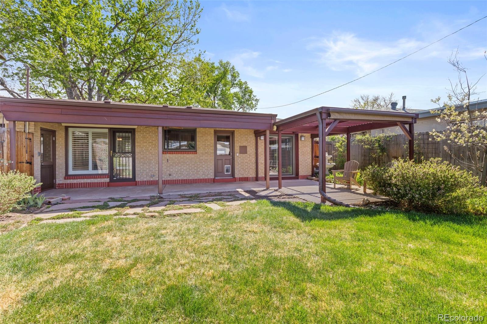 221 Magnolia Street Denver CO 80220
