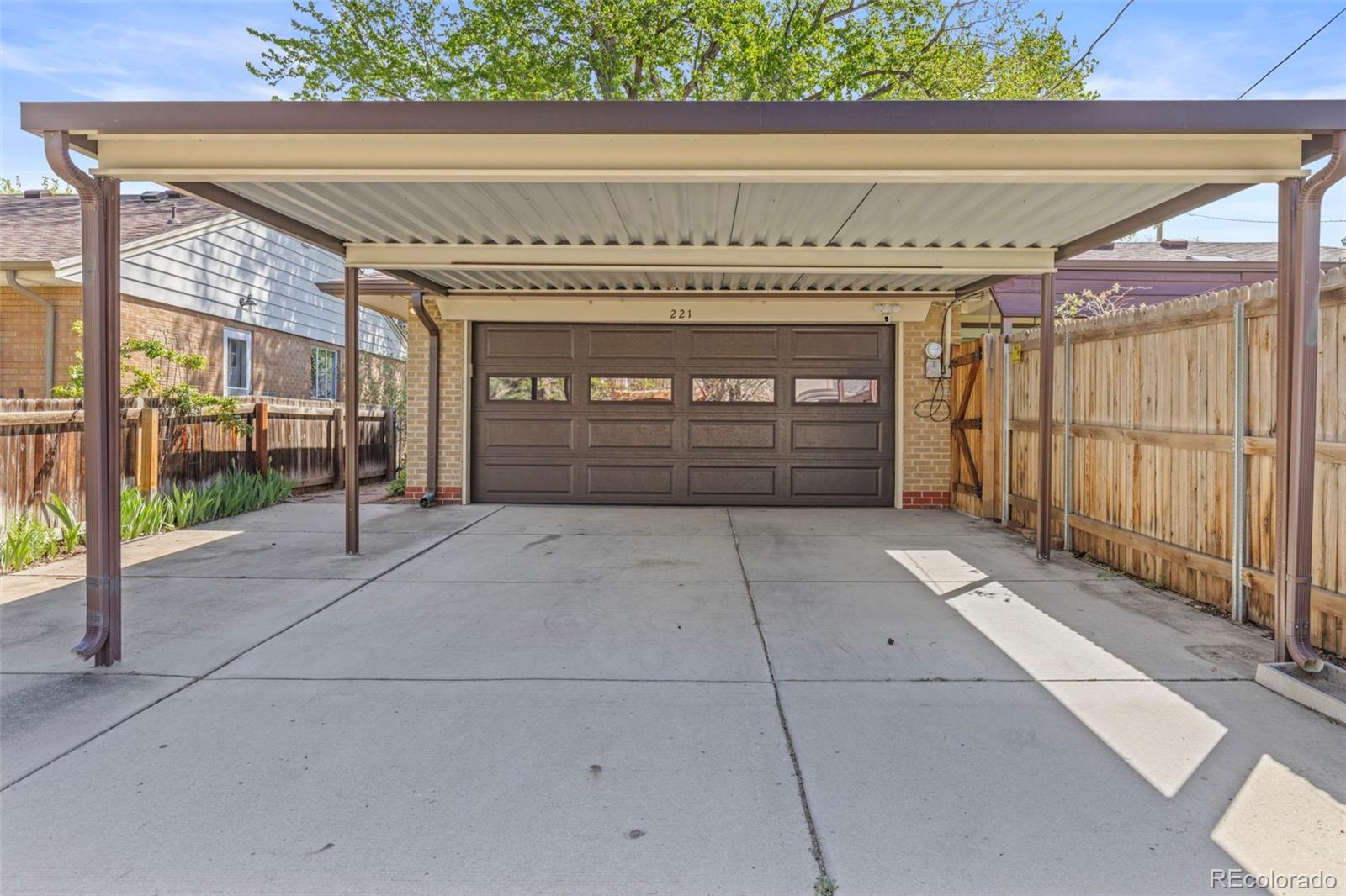 221 Magnolia Street Denver CO 80220