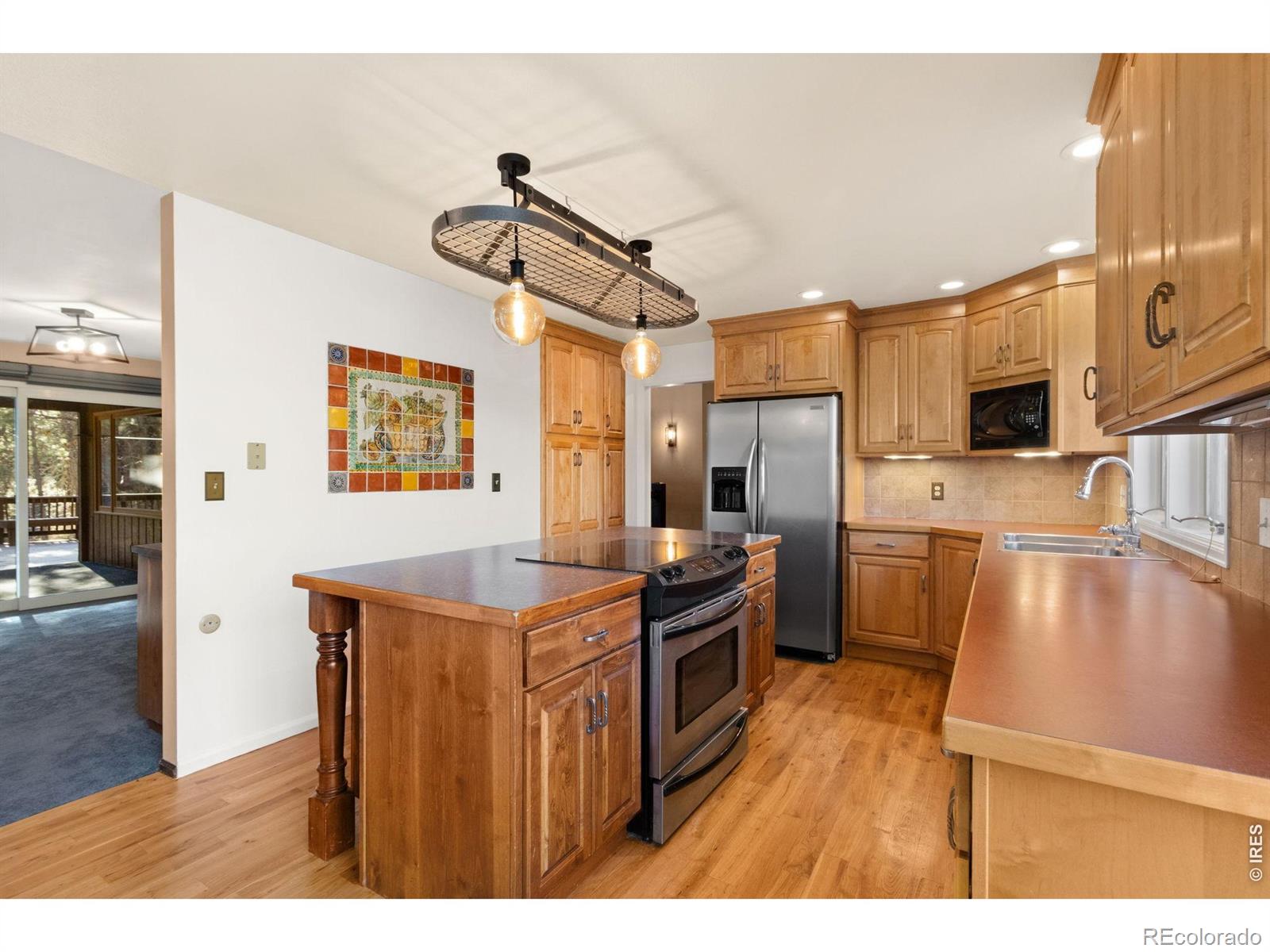 31 Kings Canyon Road Bellvue CO 80512