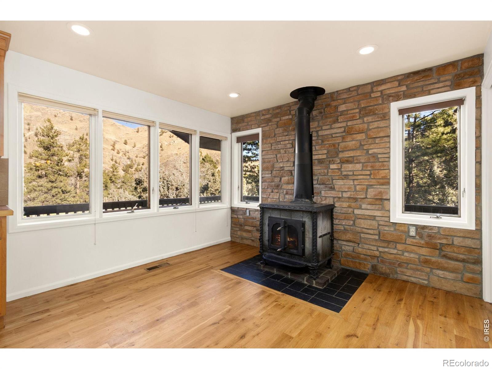 31 Kings Canyon Road Bellvue CO 80512