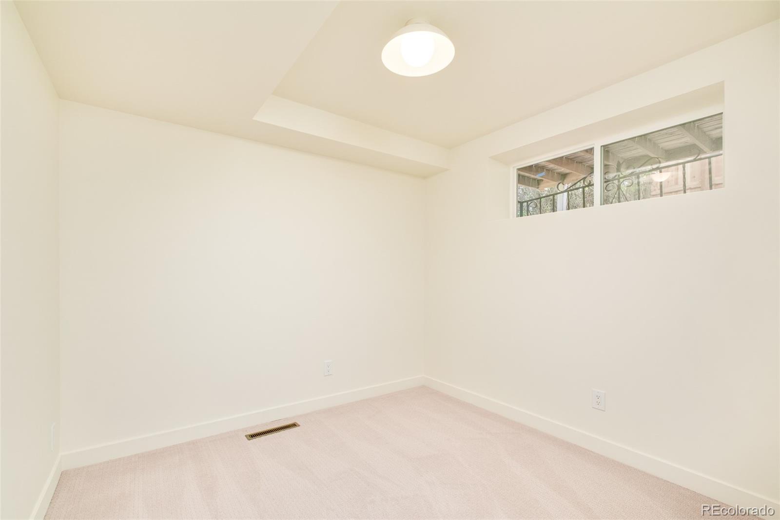 1641 Zenobia Street Denver CO 80204