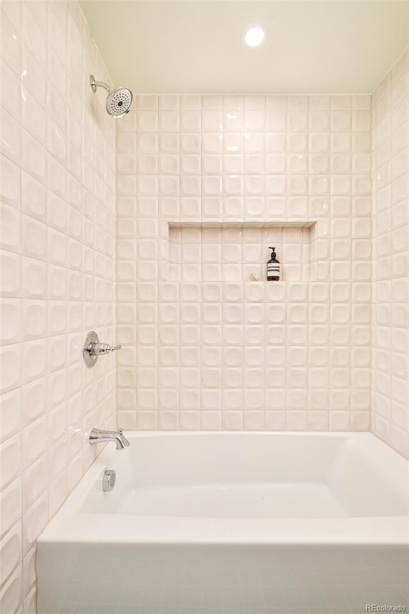 1641 Zenobia Street Denver CO 80204