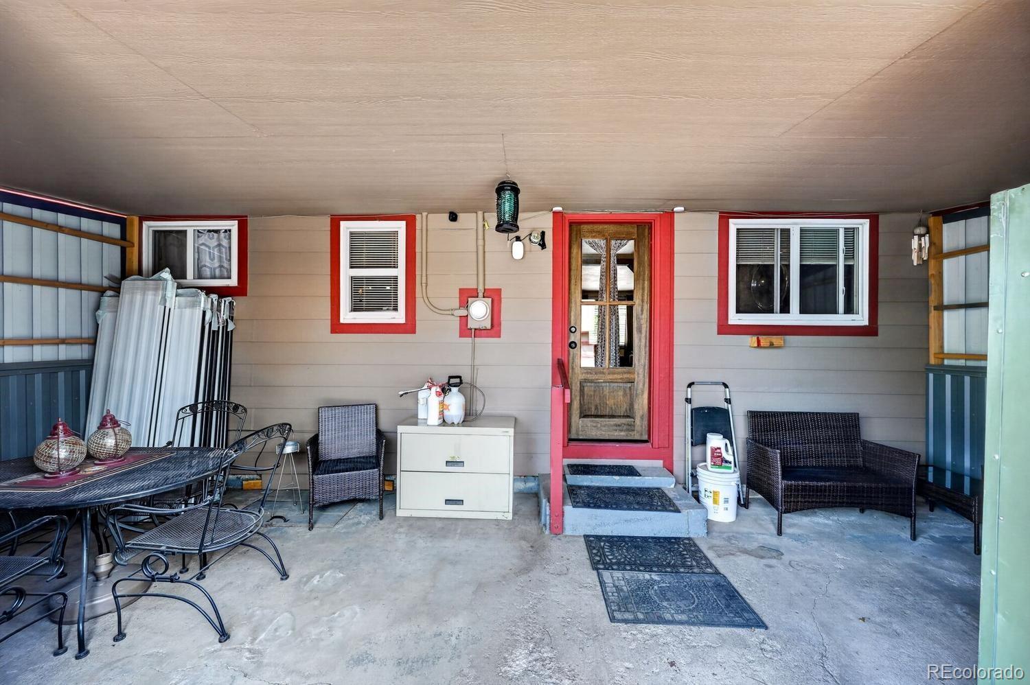 5961 E 81st Avenue Dupont CO 80024