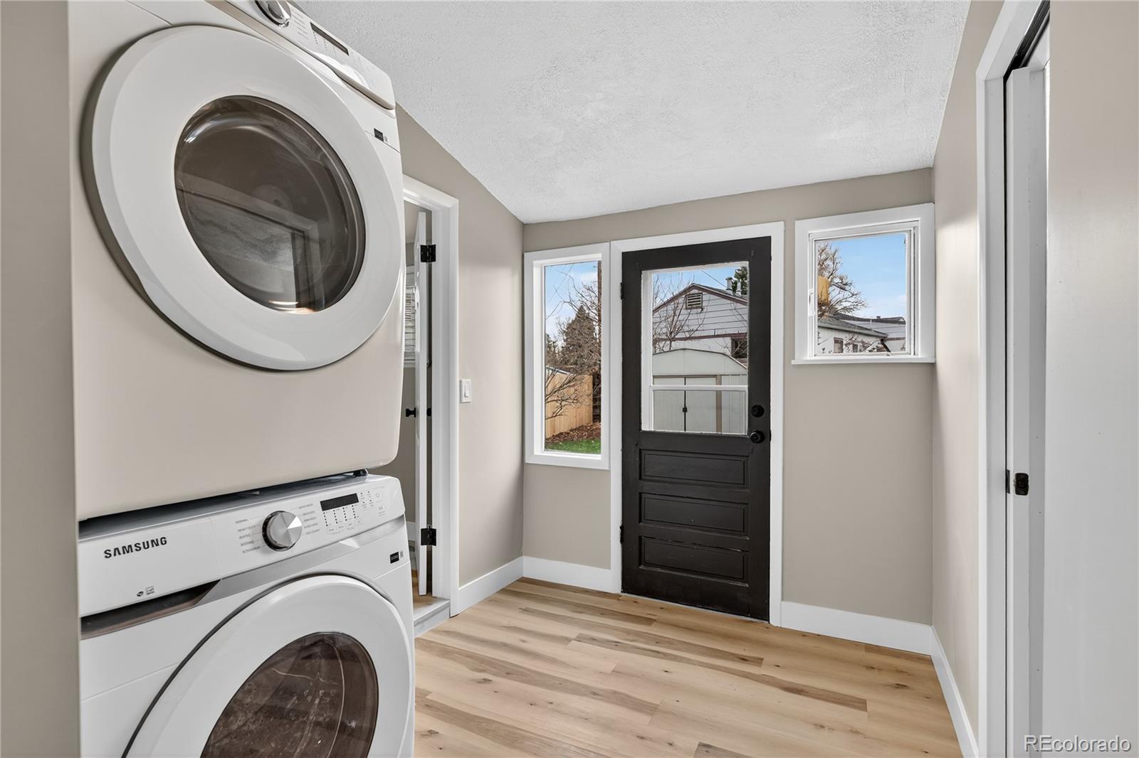 4910 E Missouri Avenue Denver CO 80246