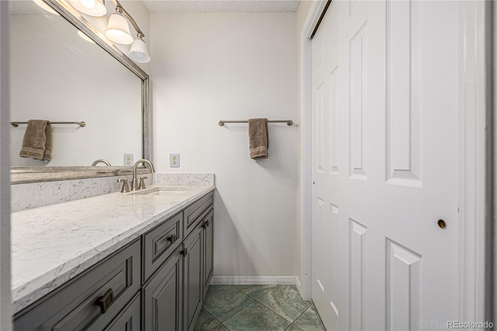 7252 S Costilla Street Littleton CO 80120
