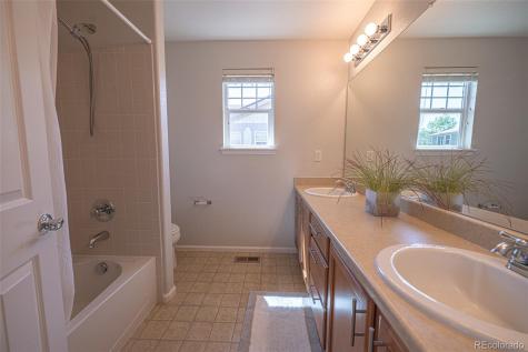 24643 E Whitaker Drive Aurora CO 80016