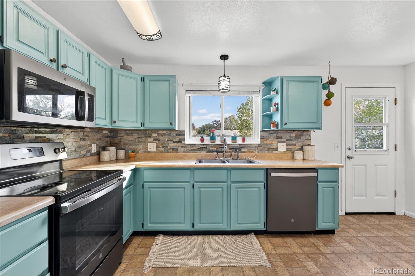 11158 Eudora Circle Thornton CO 80233