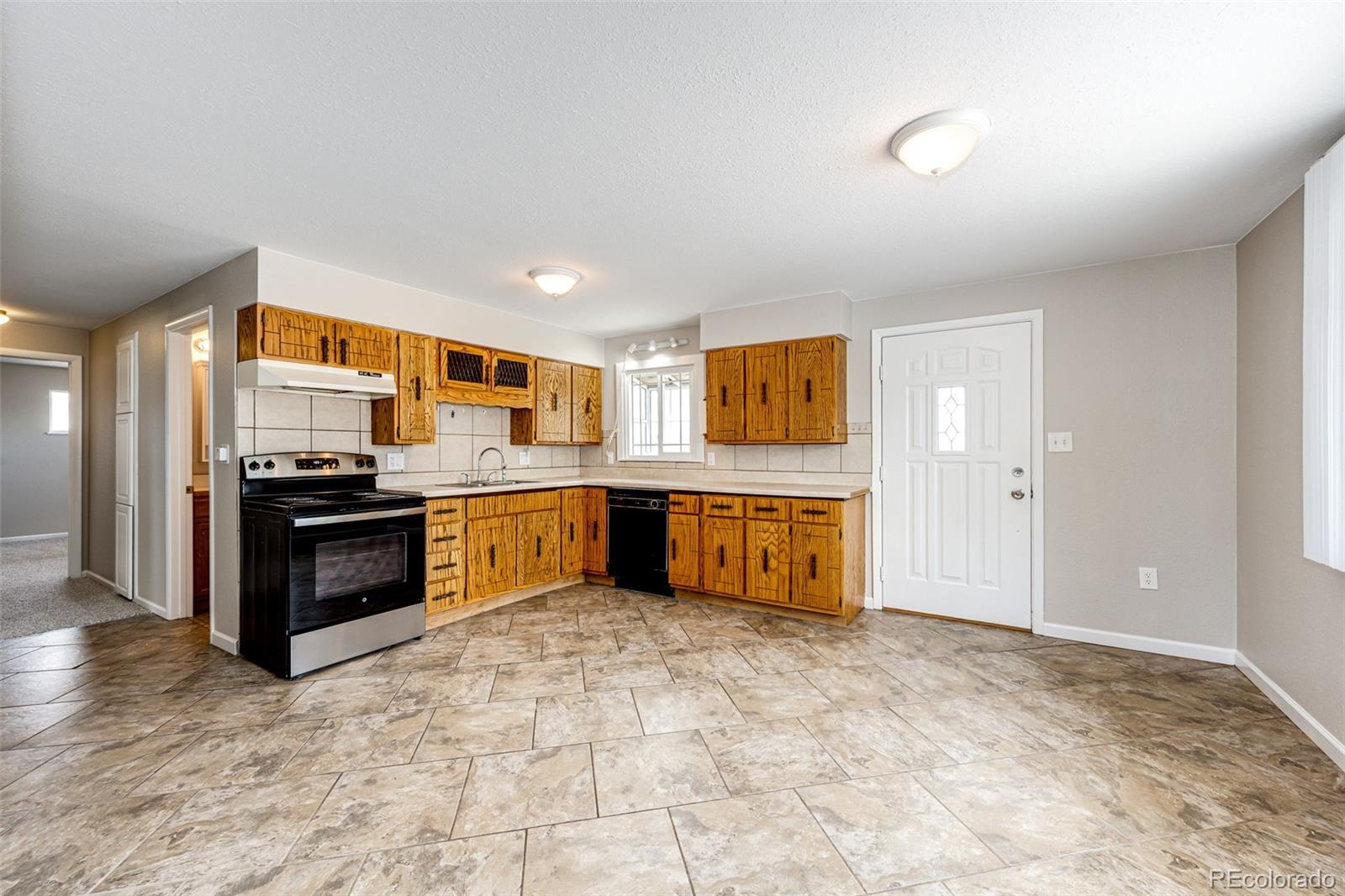610 3rd Street Bennett CO 80102