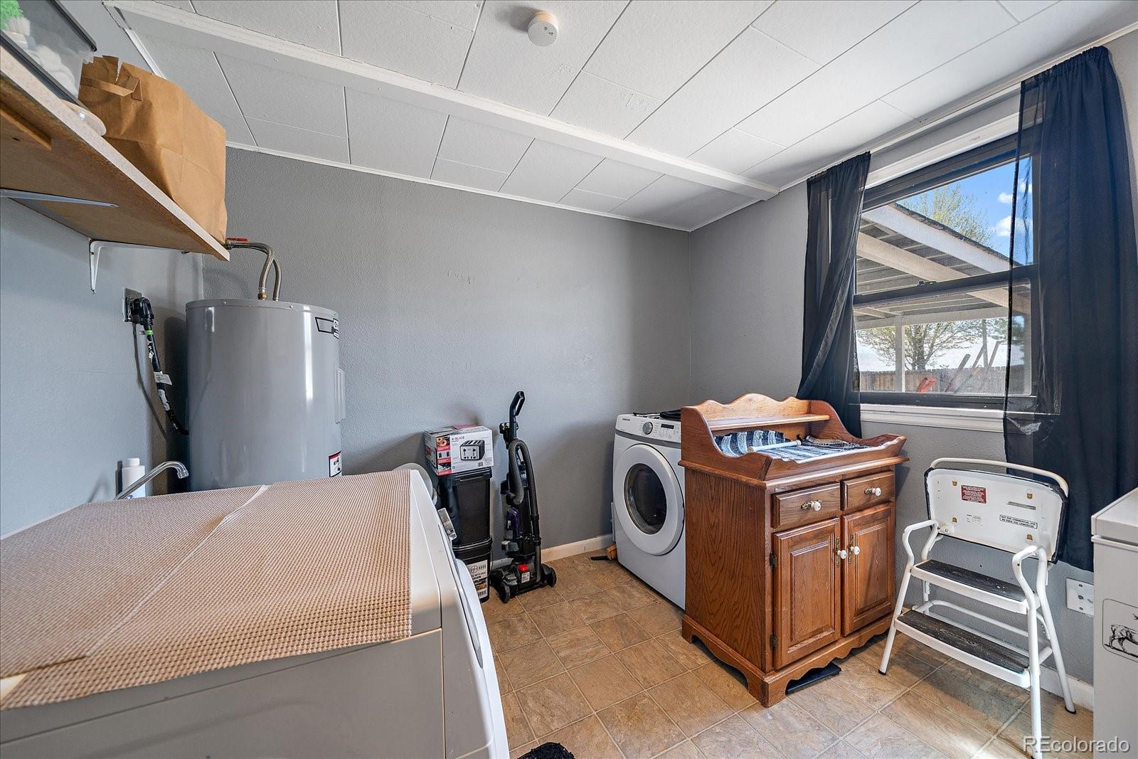 328 E Union Avenue La Salle CO 80645