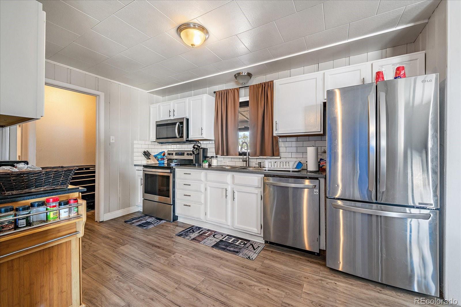 328 E Union Avenue La Salle CO 80645
