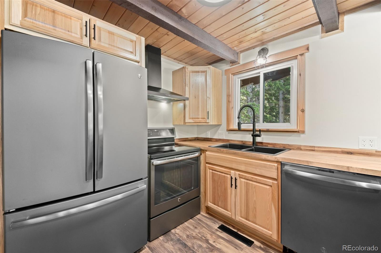 827 Mine Road Idaho Springs CO 80452