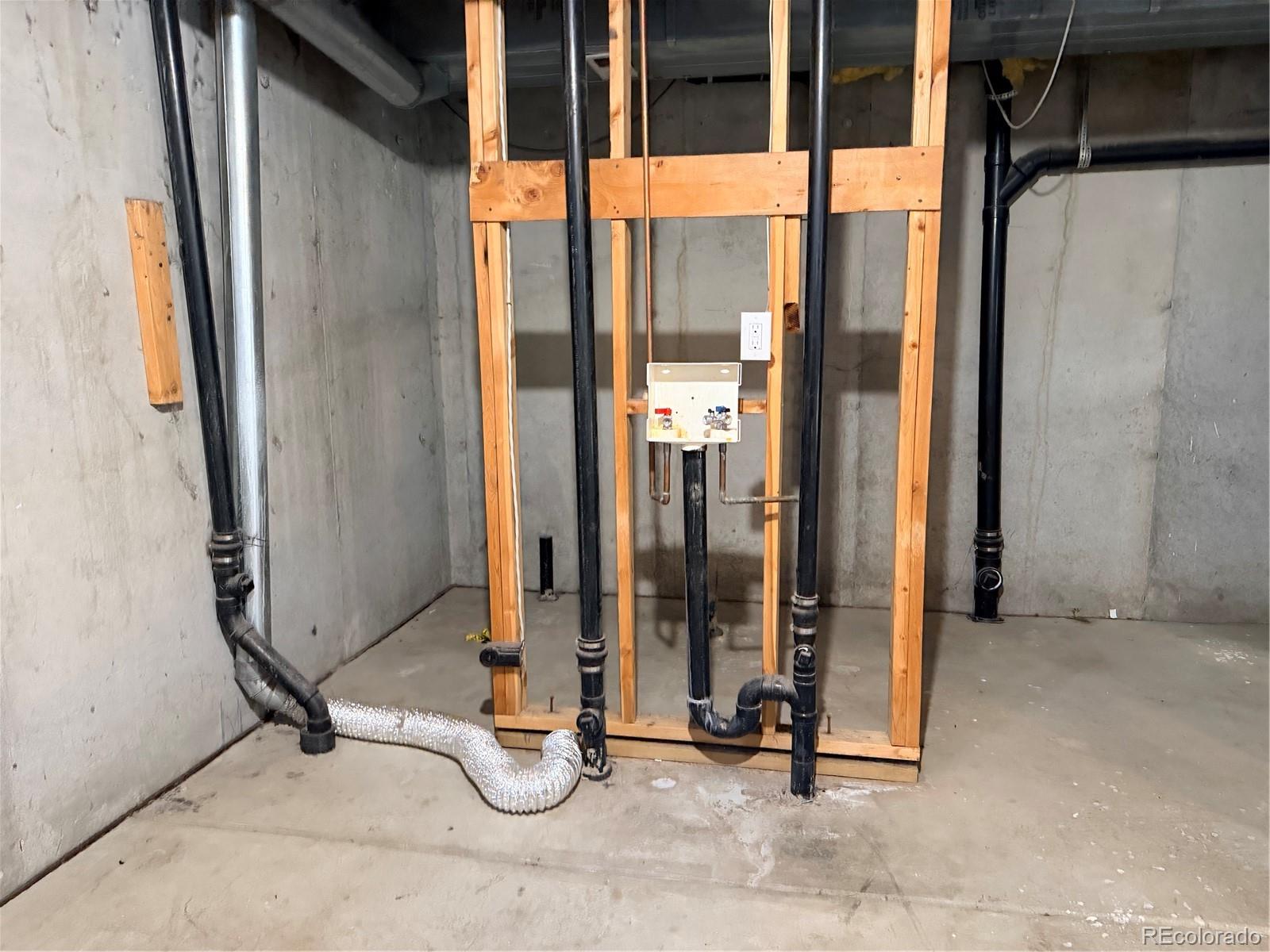 19106 E Carmel Circle Aurora CO 80011
