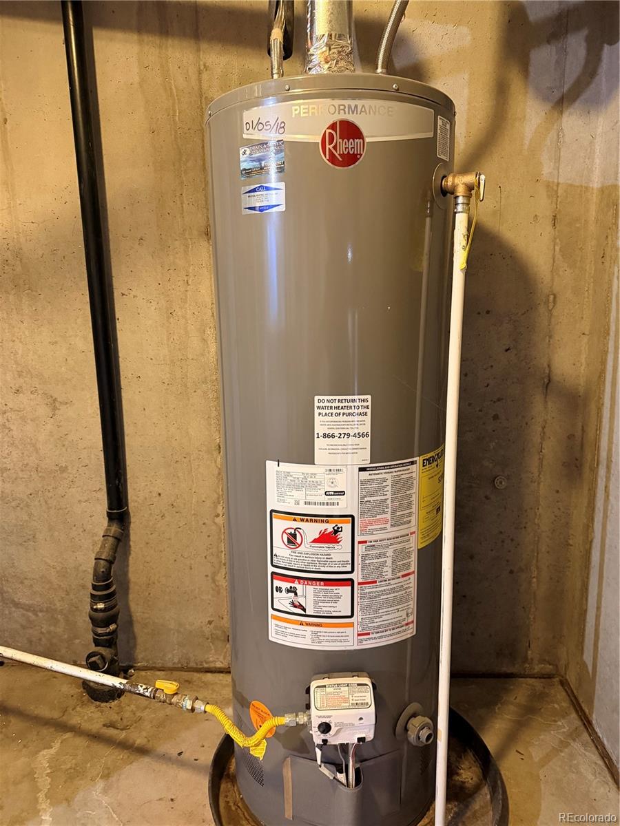 19106 E Carmel Circle Aurora CO 80011