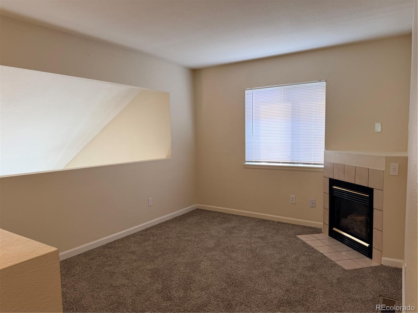 19106 E Carmel Circle Aurora CO 80011