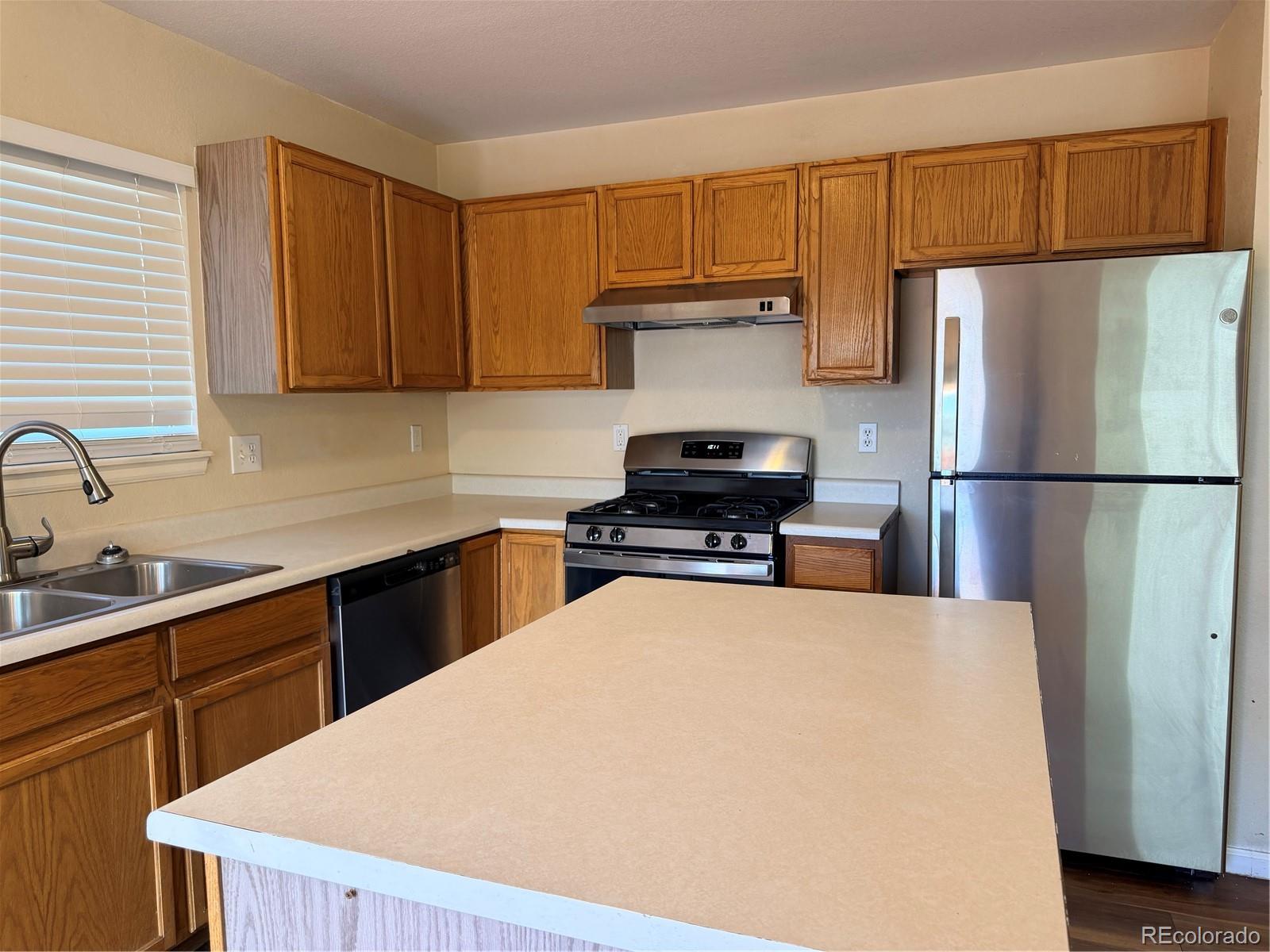 19106 E Carmel Circle Aurora CO 80011