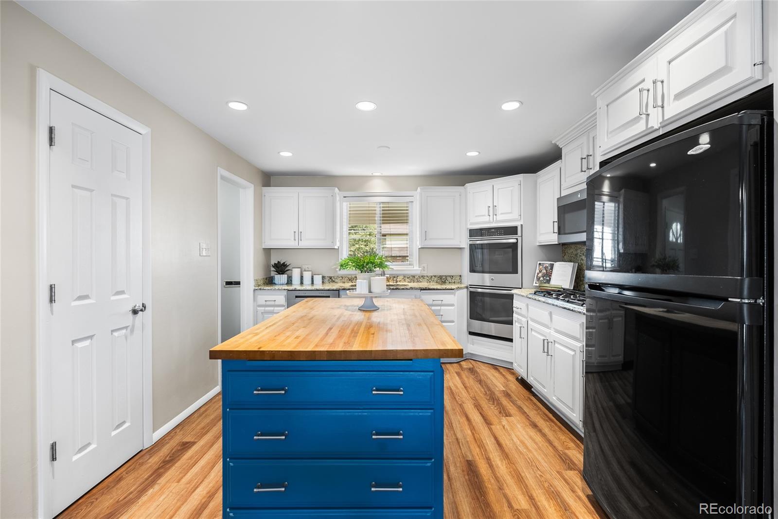 1975 S Kearney Way Denver CO 80224
