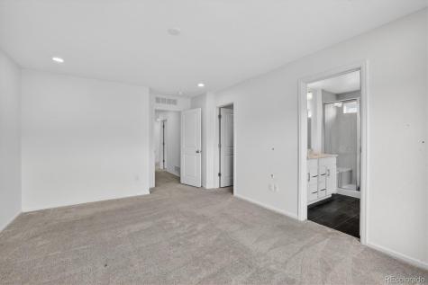 21233 E 63rd Drive Aurora CO 80019