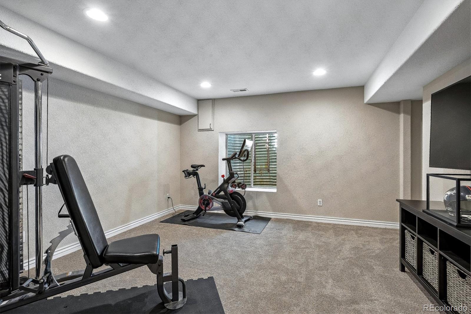 595 Leicester Lane Castle Pines CO 80108