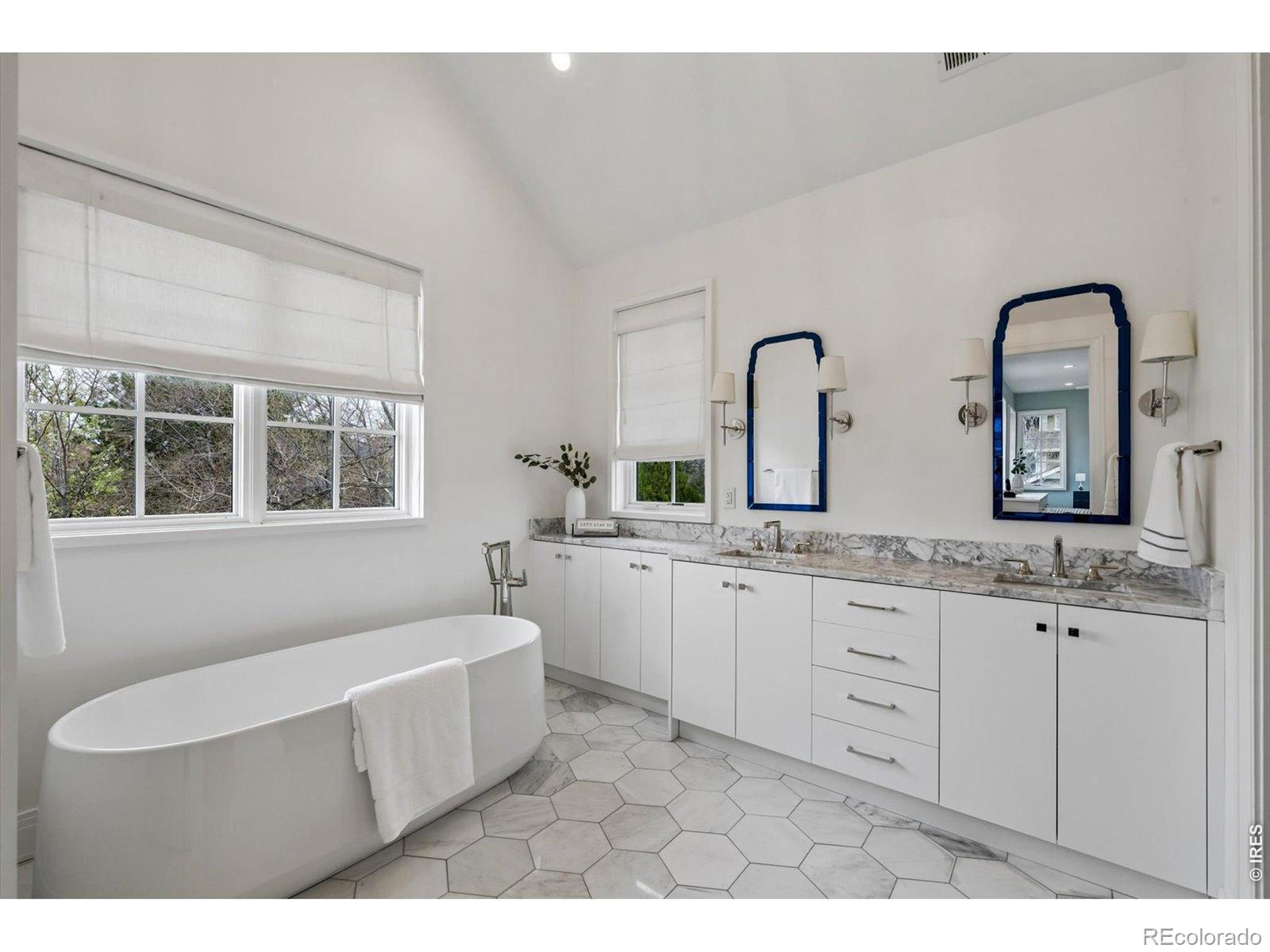 792 S High Street Denver CO 80209