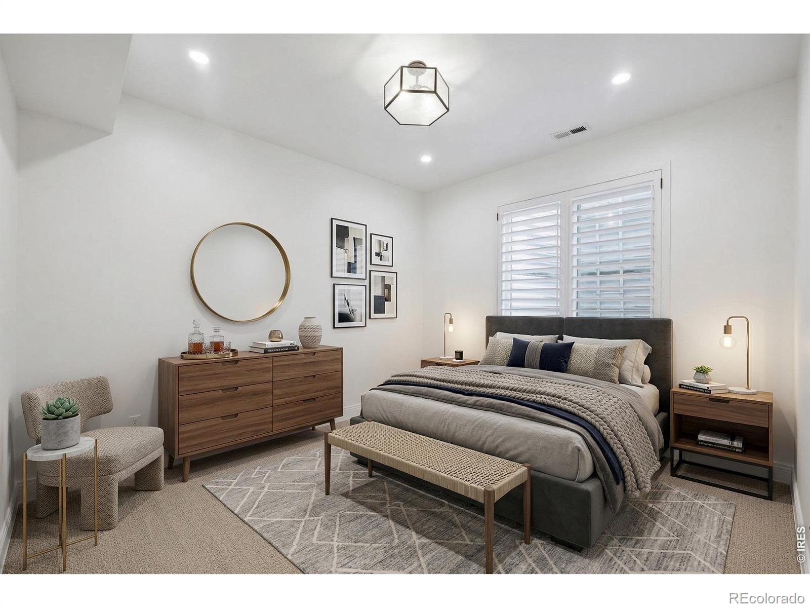 792 S High Street Denver CO 80209
