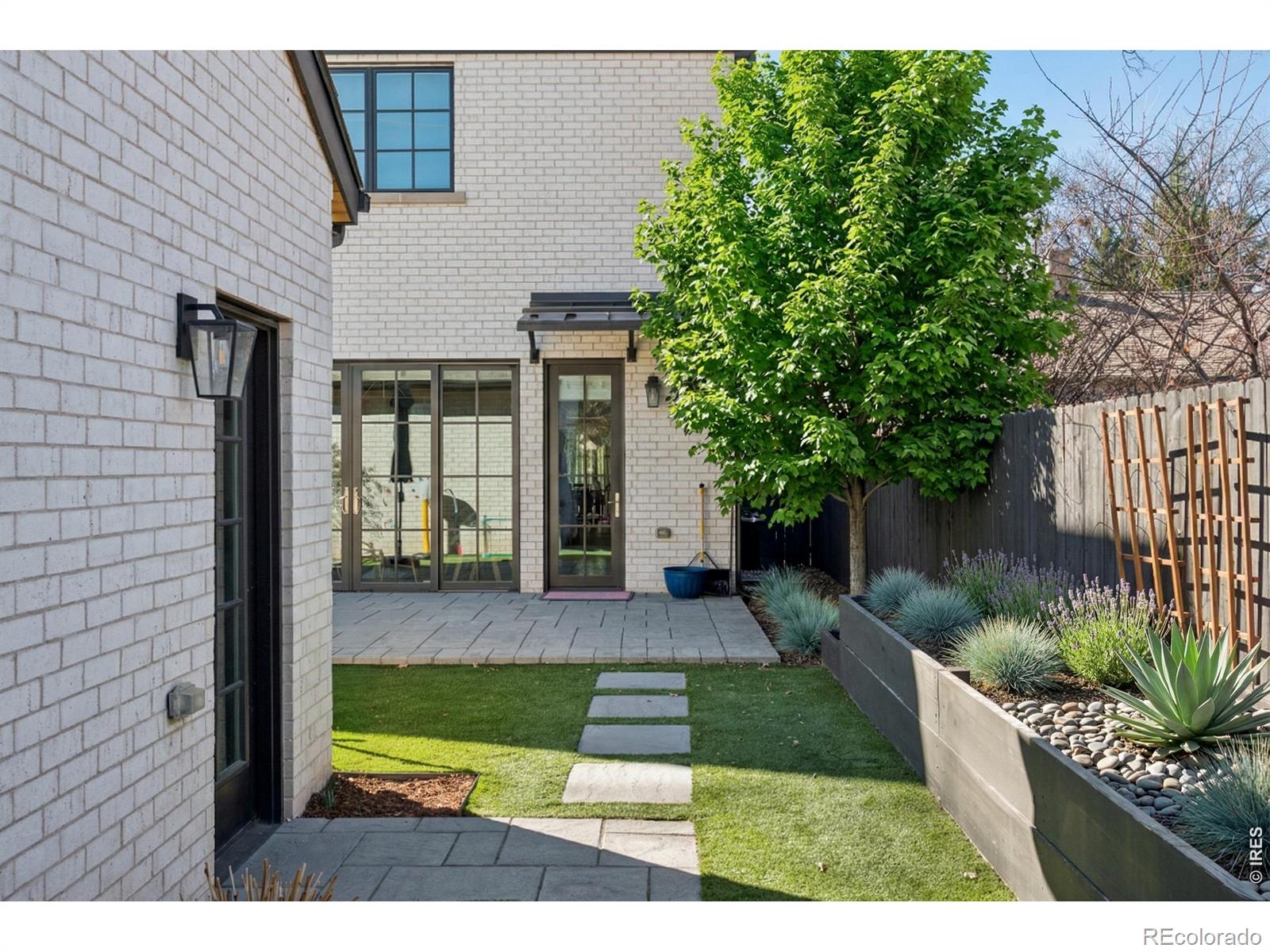 792 S High Street Denver CO 80209