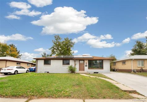 556 Empire Street Aurora CO 80010