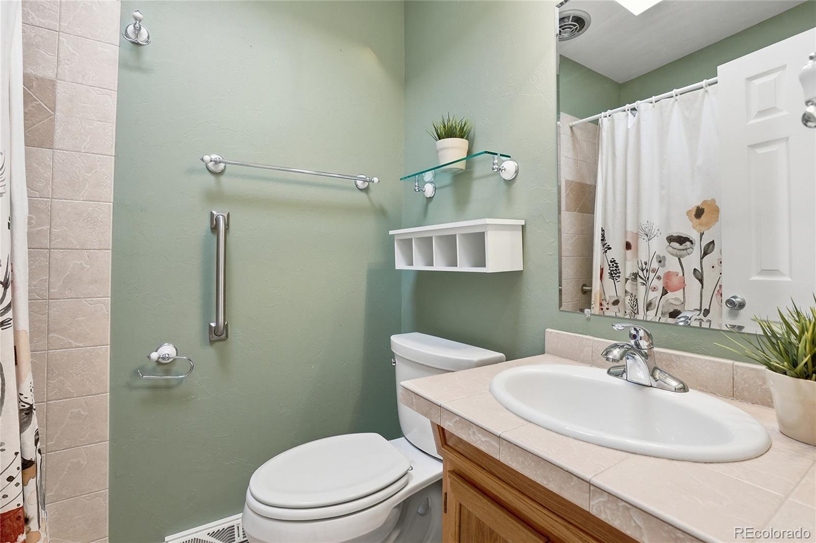 1703 S Ivy Street Denver CO 80224