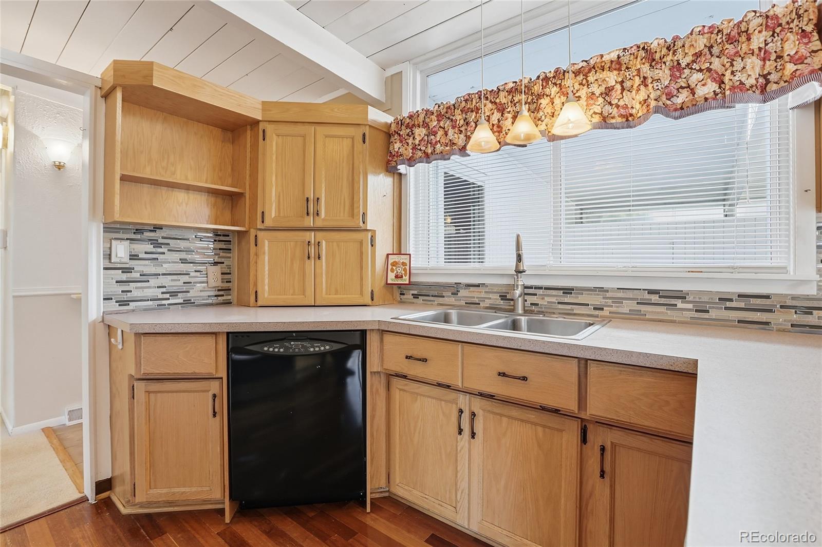 1703 S Ivy Street Denver CO 80224