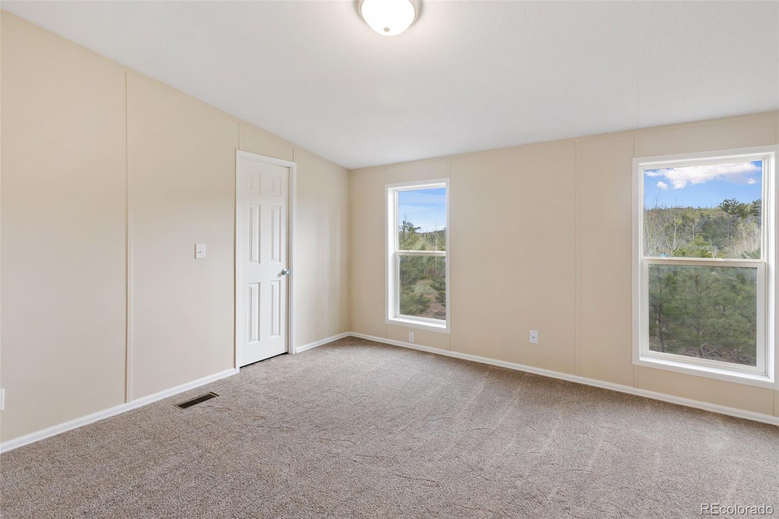 100 Wolverine Drive Florissant CO 80816