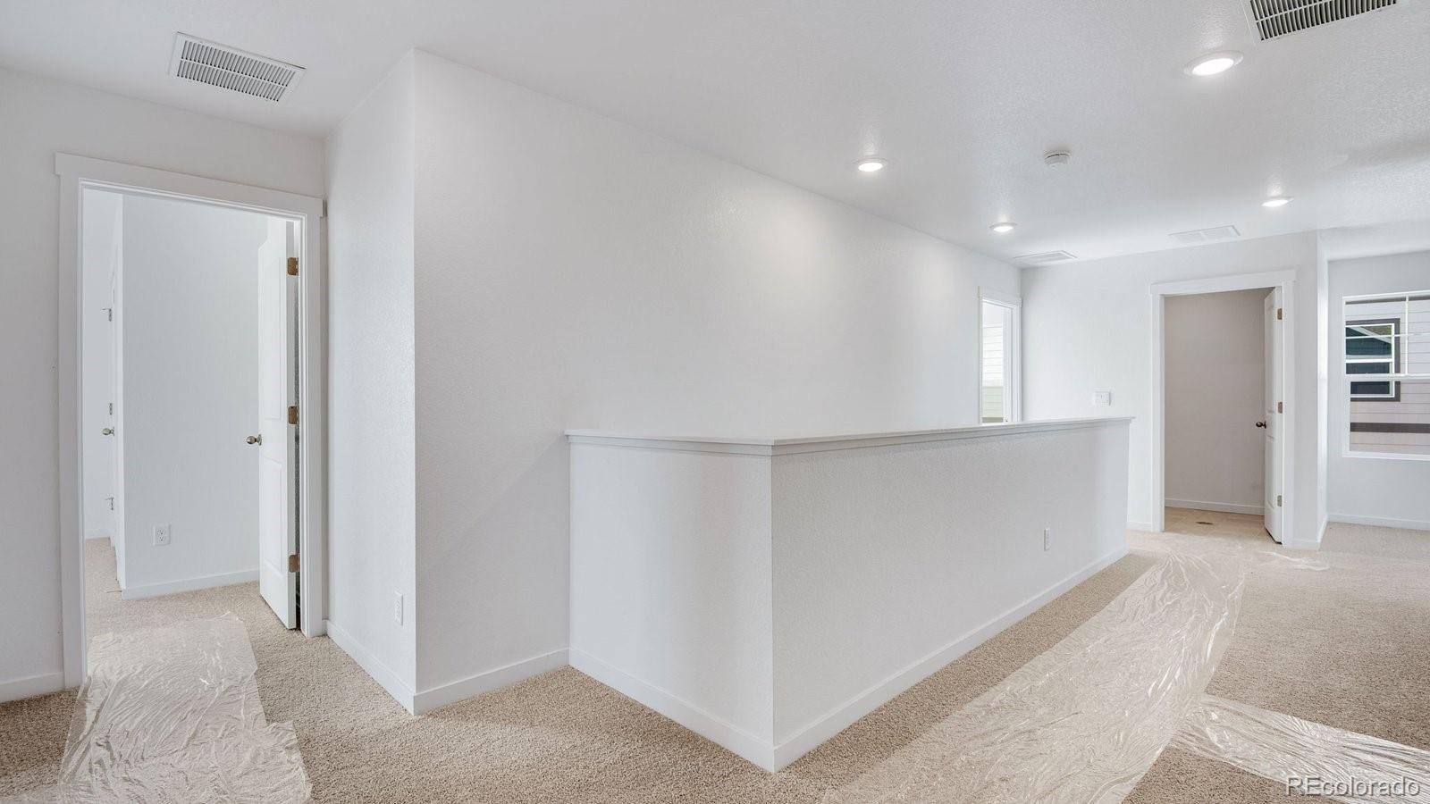 9855 Ceylon Court Commerce City CO 80022