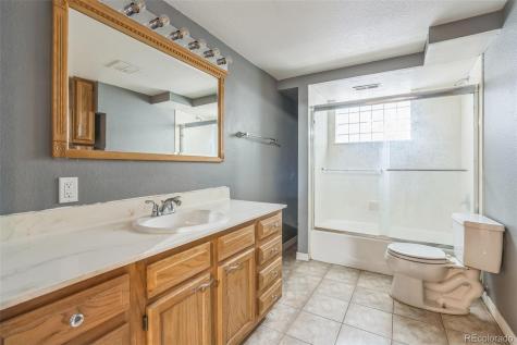 18 Clover Circle Colorado Springs CO 80906