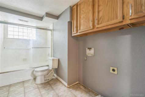 18 Clover Circle Colorado Springs CO 80906