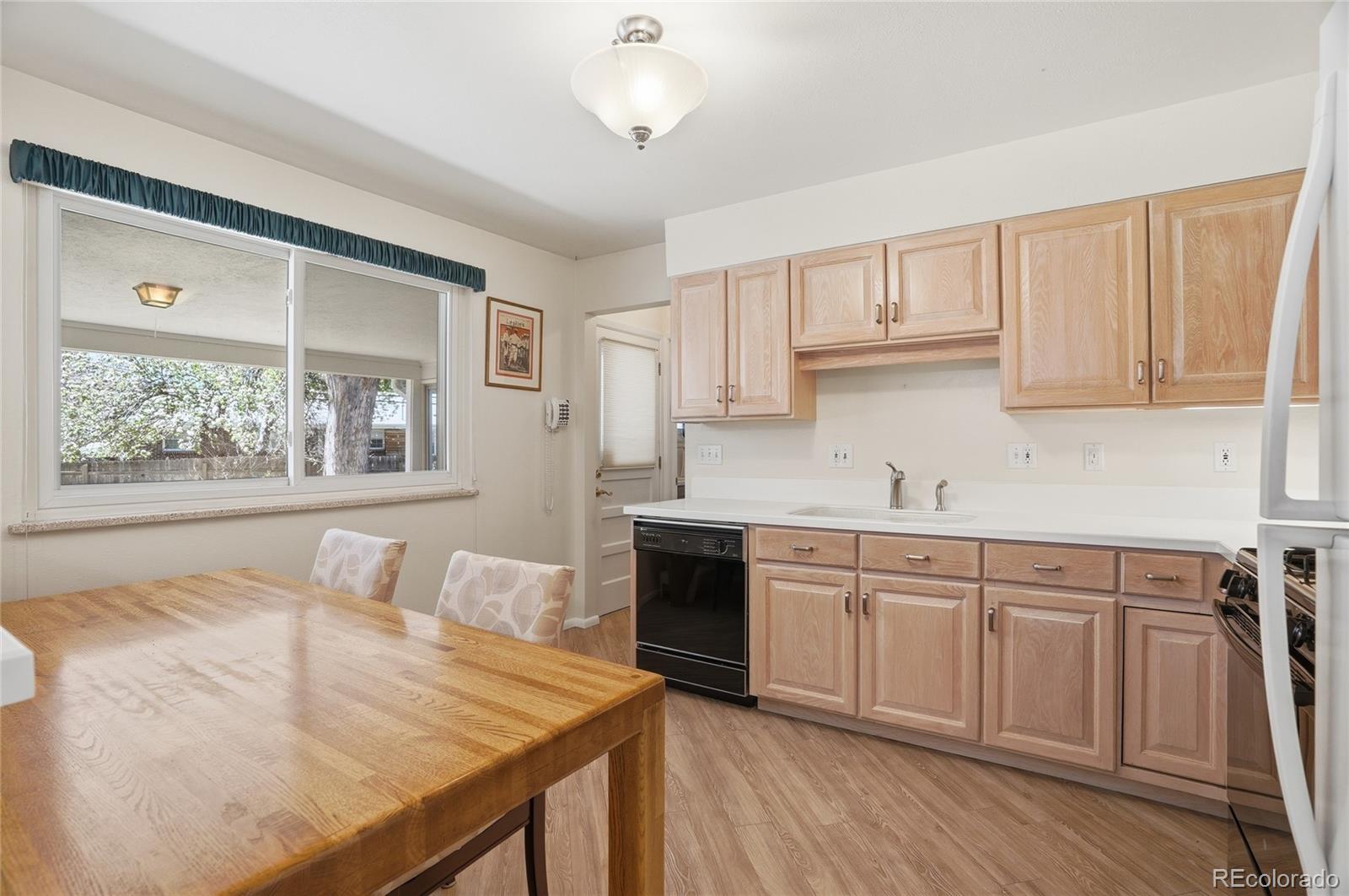 522 E Caley Drive Centennial CO 80121