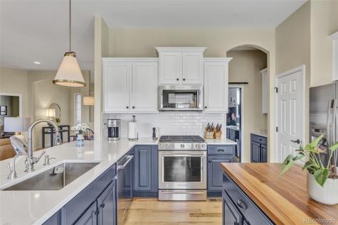 16023 Torreys Way Broomfield CO 80023
