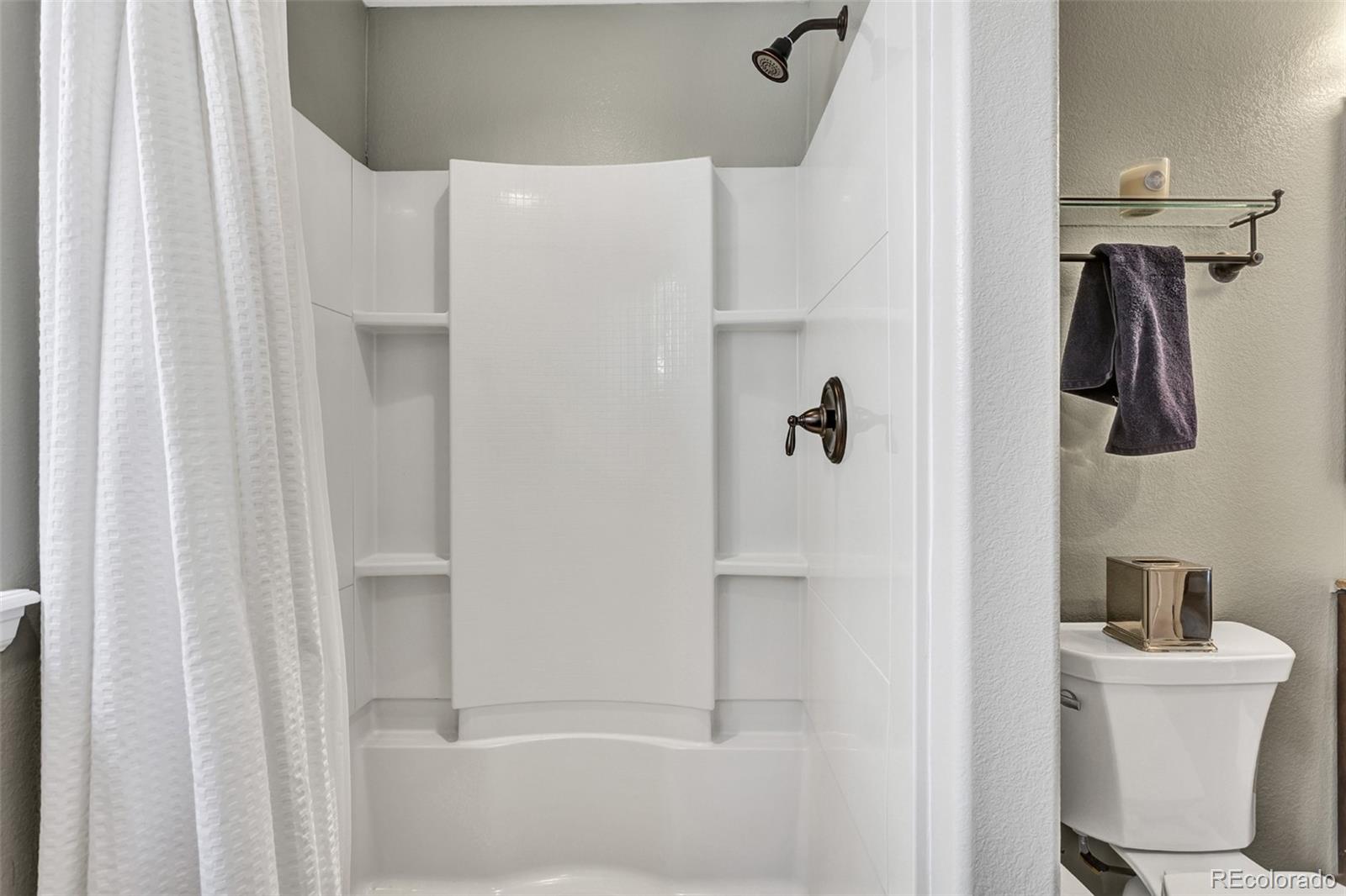 16023 Torreys Way Broomfield CO 80023