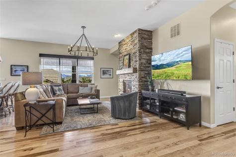 16023 Torreys Way Broomfield CO 80023