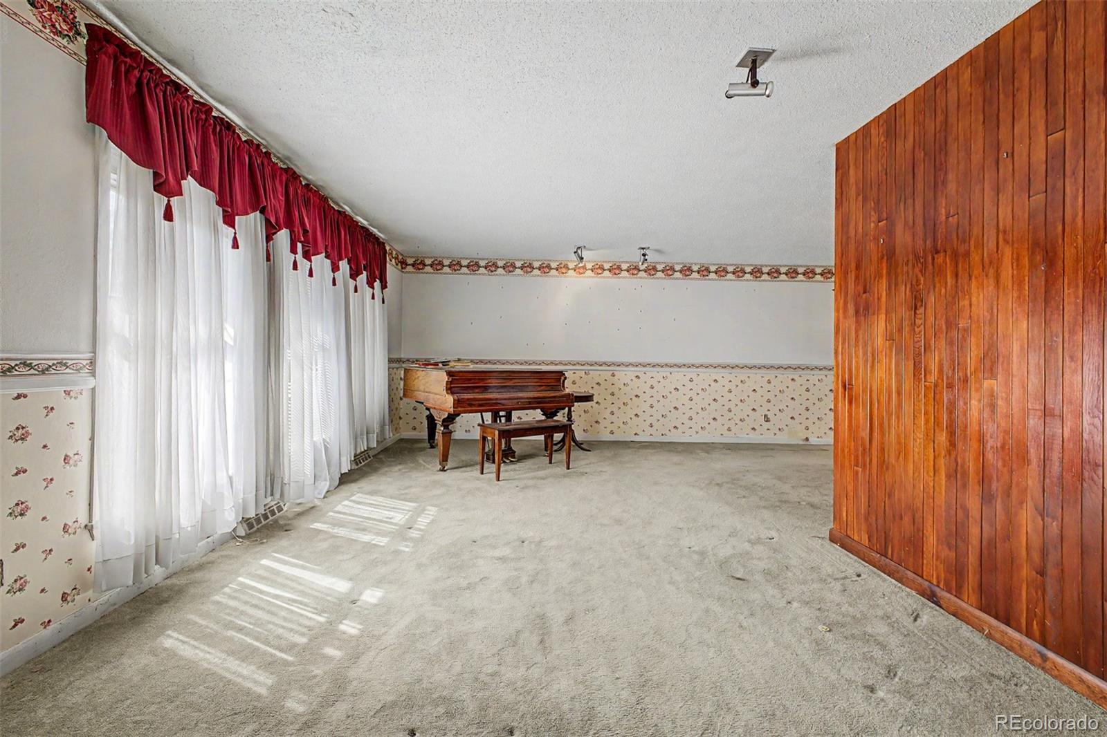 1600 Northwestern Road Longmont CO 80503