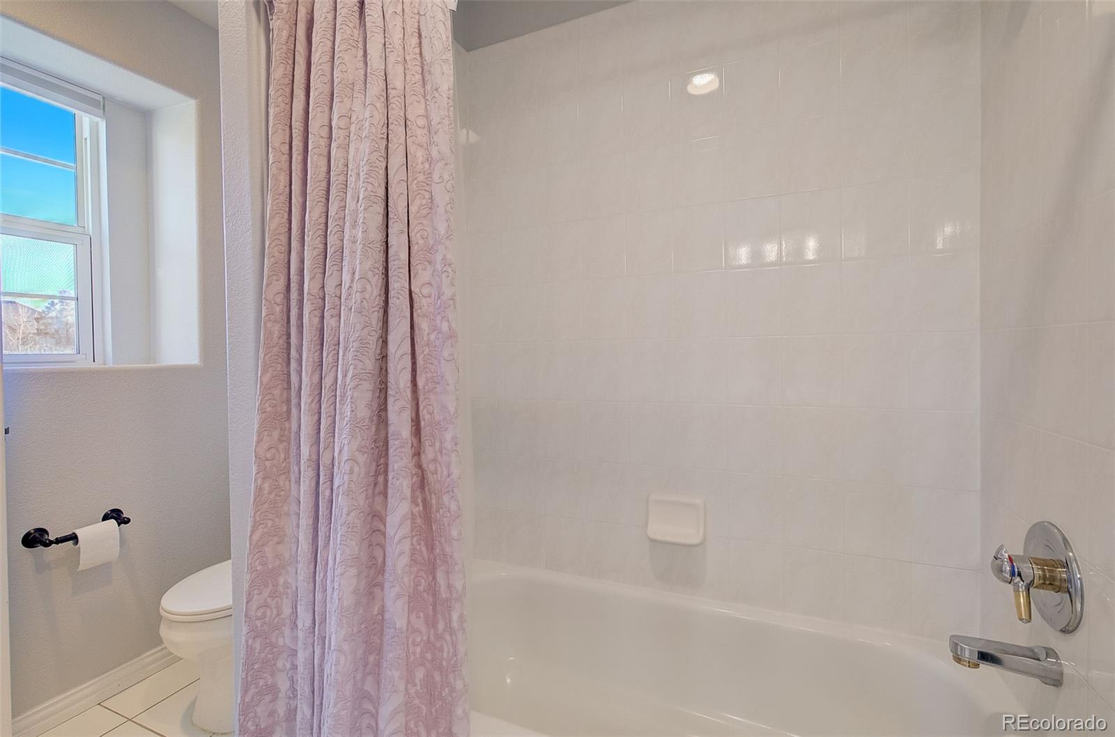 939 Greenway Lane Castle Pines CO 80108