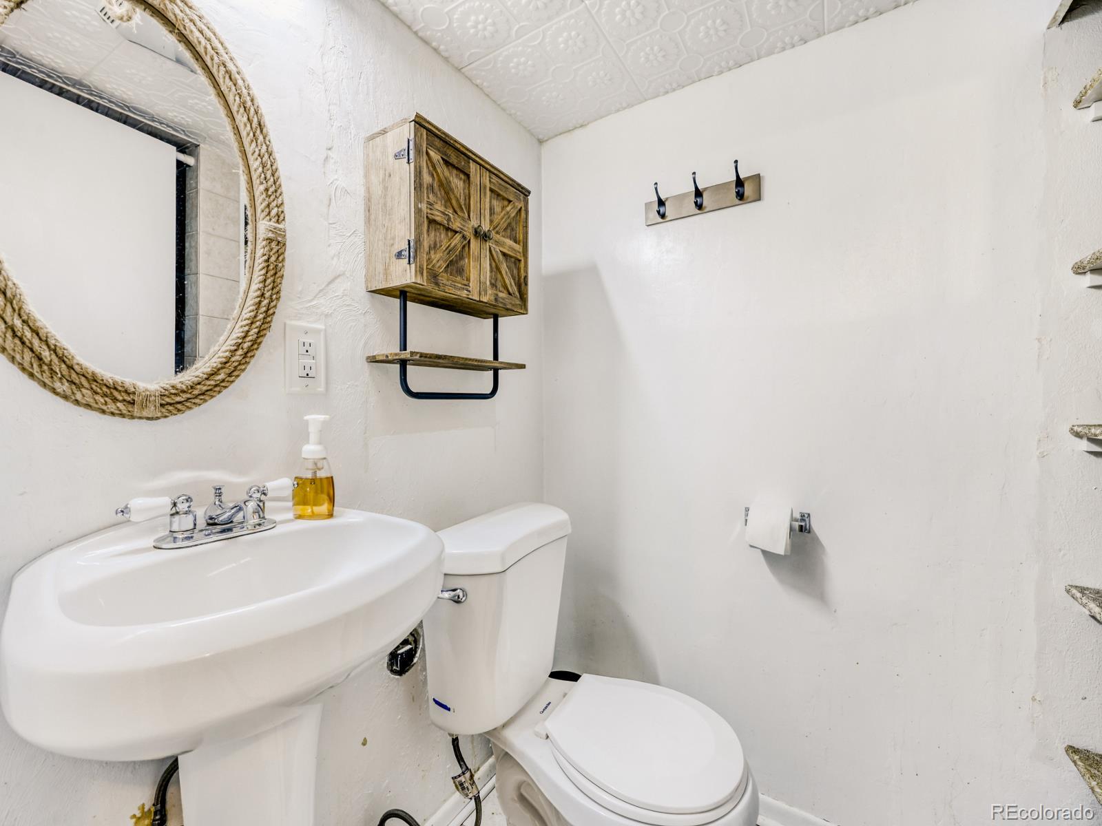 5671 W 71st Avenue Arvada CO 80003