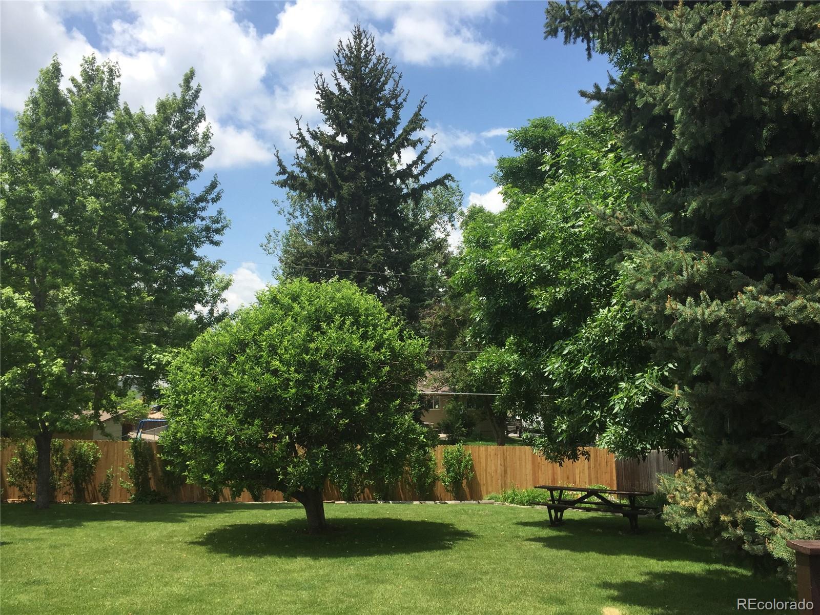 7539 Pierce Street Arvada CO 80003