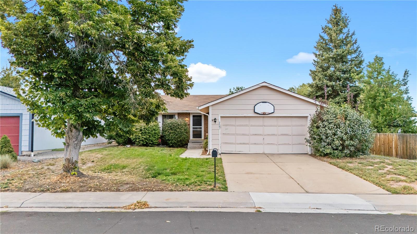 3581 S Olathe Street Aurora CO 80013