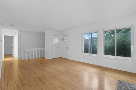 3581 S Olathe Street Aurora CO 80013