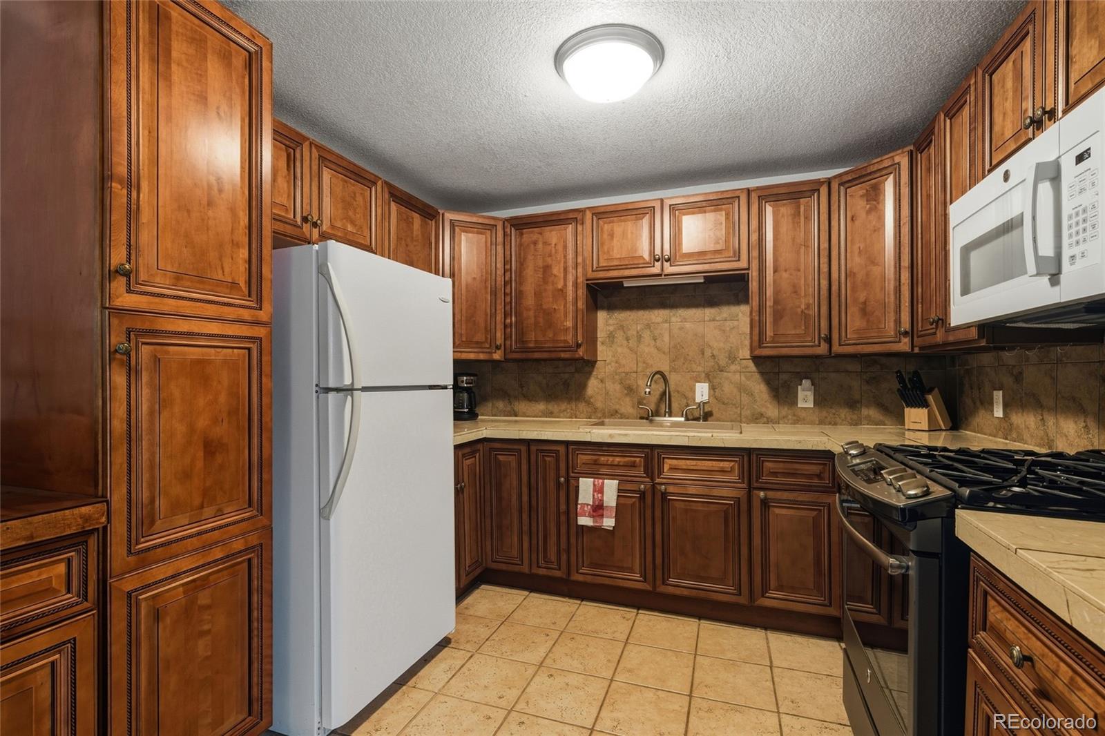 544 S 3rd Avenue Brighton CO 80601