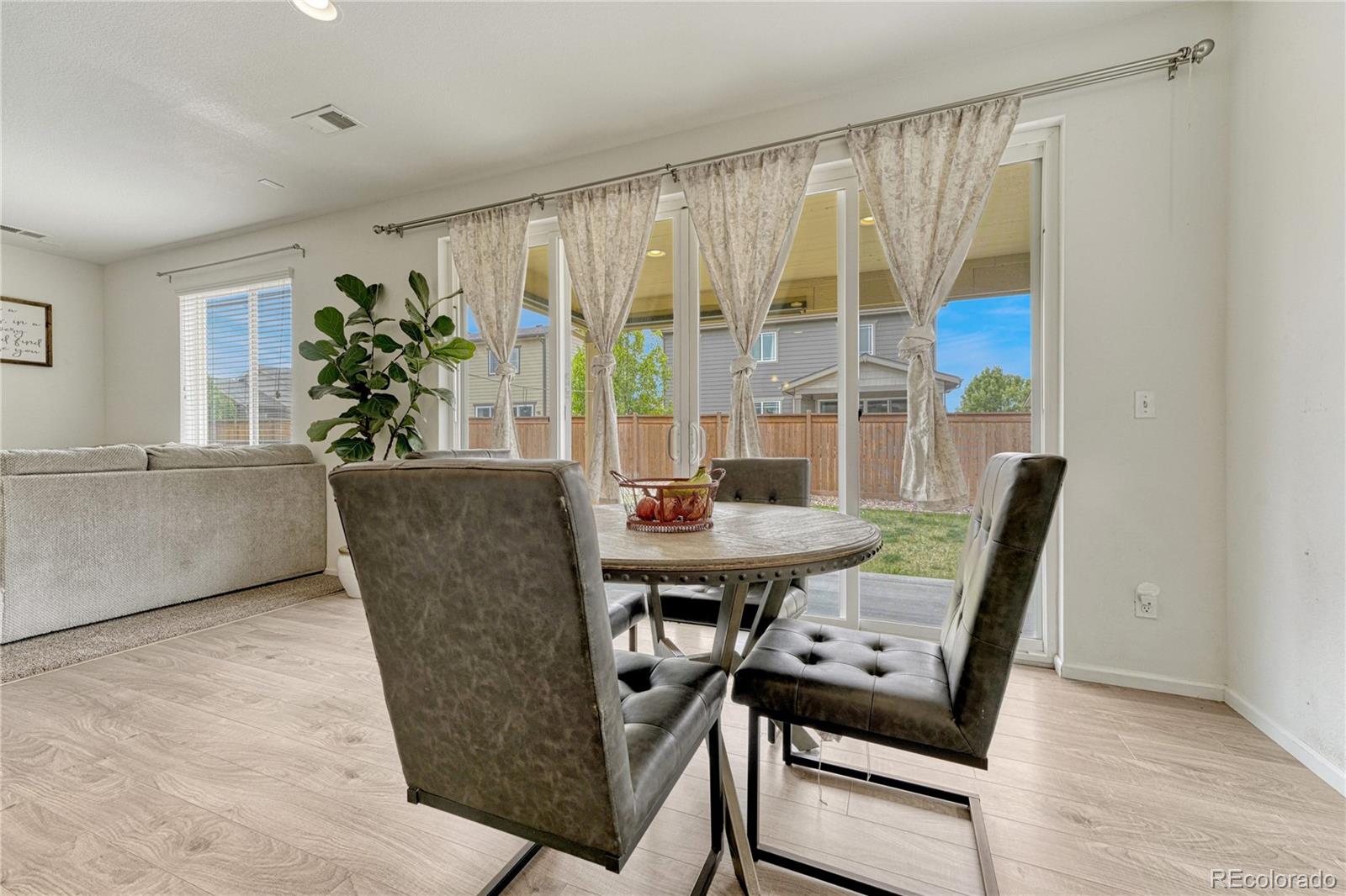 25586 E Maple Avenue Aurora CO 80018