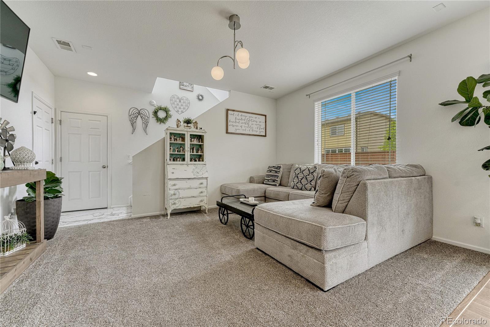 25586 E Maple Avenue Aurora CO 80018