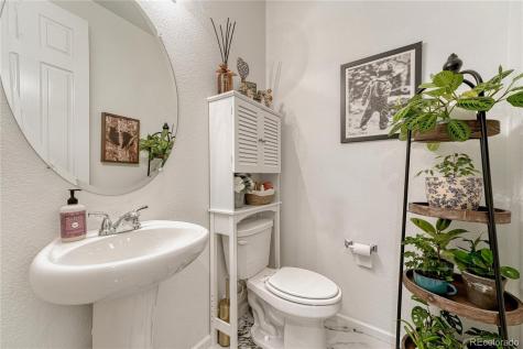 25586 E Maple Avenue Aurora CO 80018
