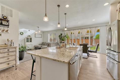 25586 E Maple Avenue Aurora CO 80018