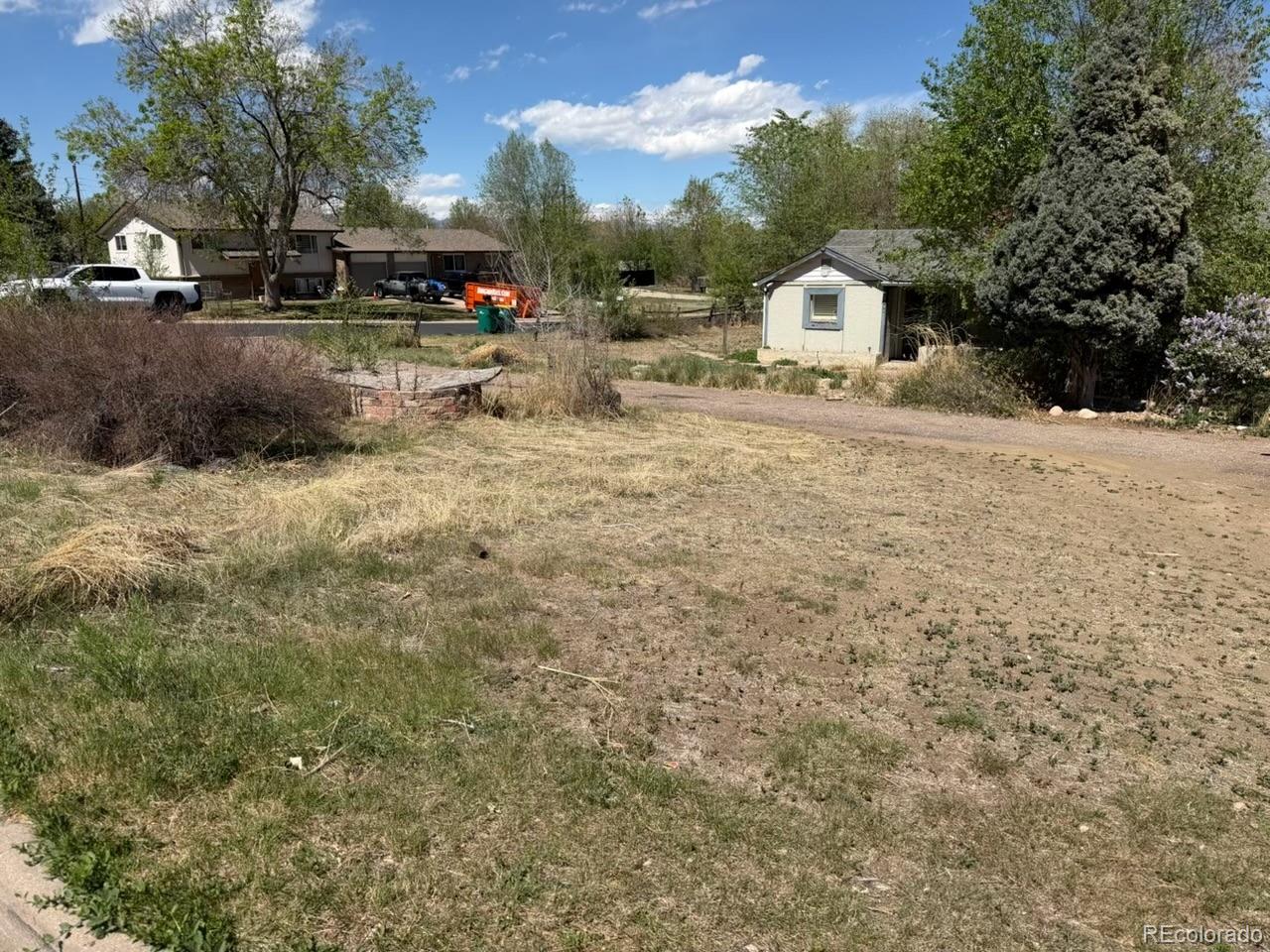 492 S Owens Street Lakewood CO 80226